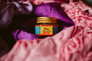 Natural alternatives to Tiger Balm for muscle pain relief.