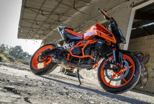 Specifications of KTM RC 390