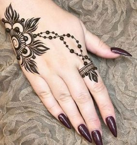 Back Hand Simplicity