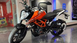 KTM Duke 125